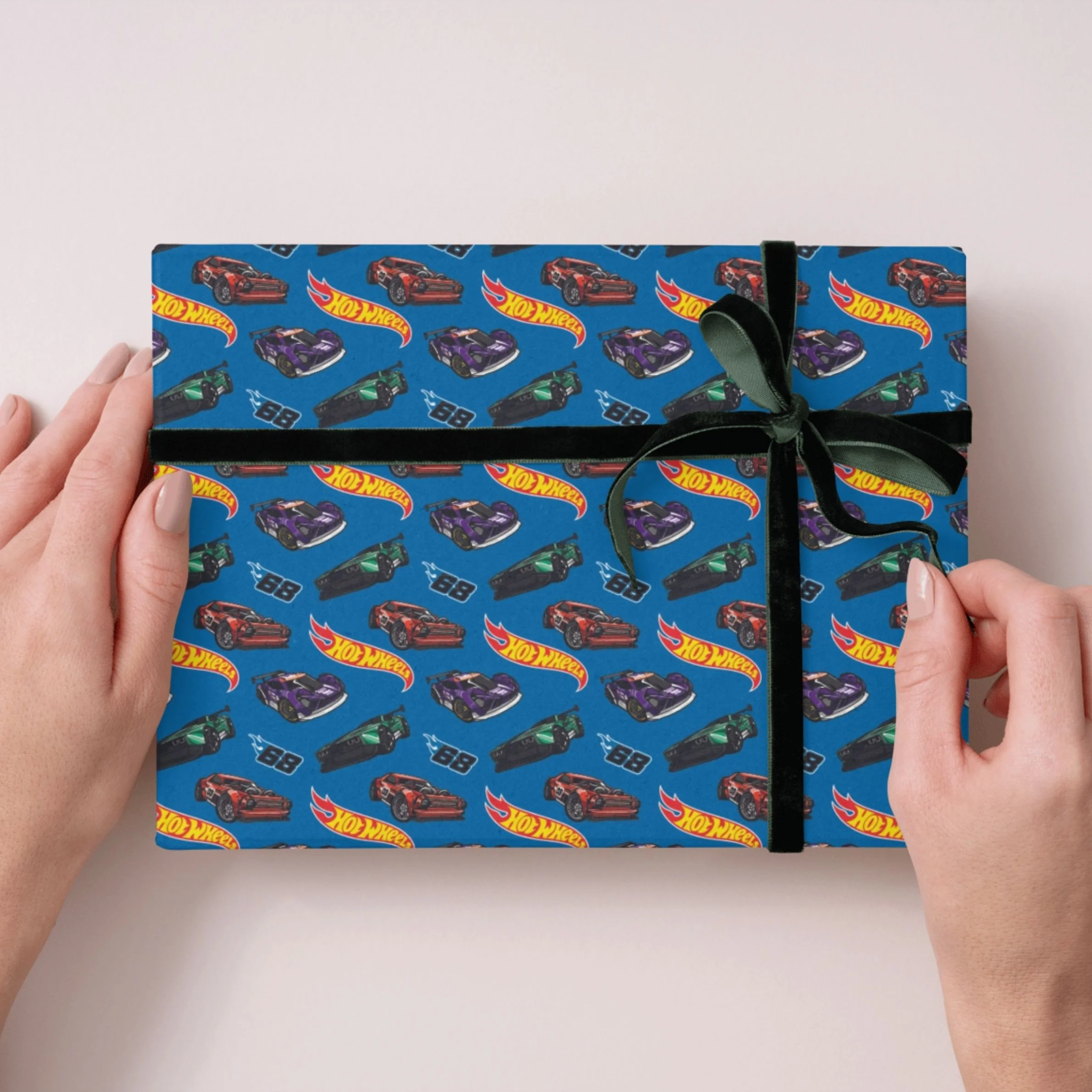 Hot Wheels 2 Sheets & 2 Tags Gift Wrap - Image 4