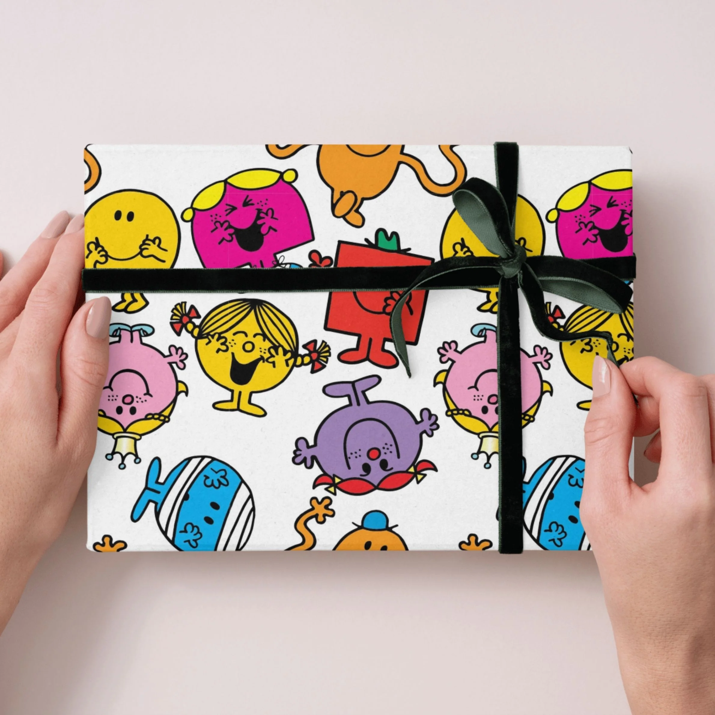 Mr Men & Little Miss 4 Sheets & 4 Tags Gift Wrap Bundle - Image 3