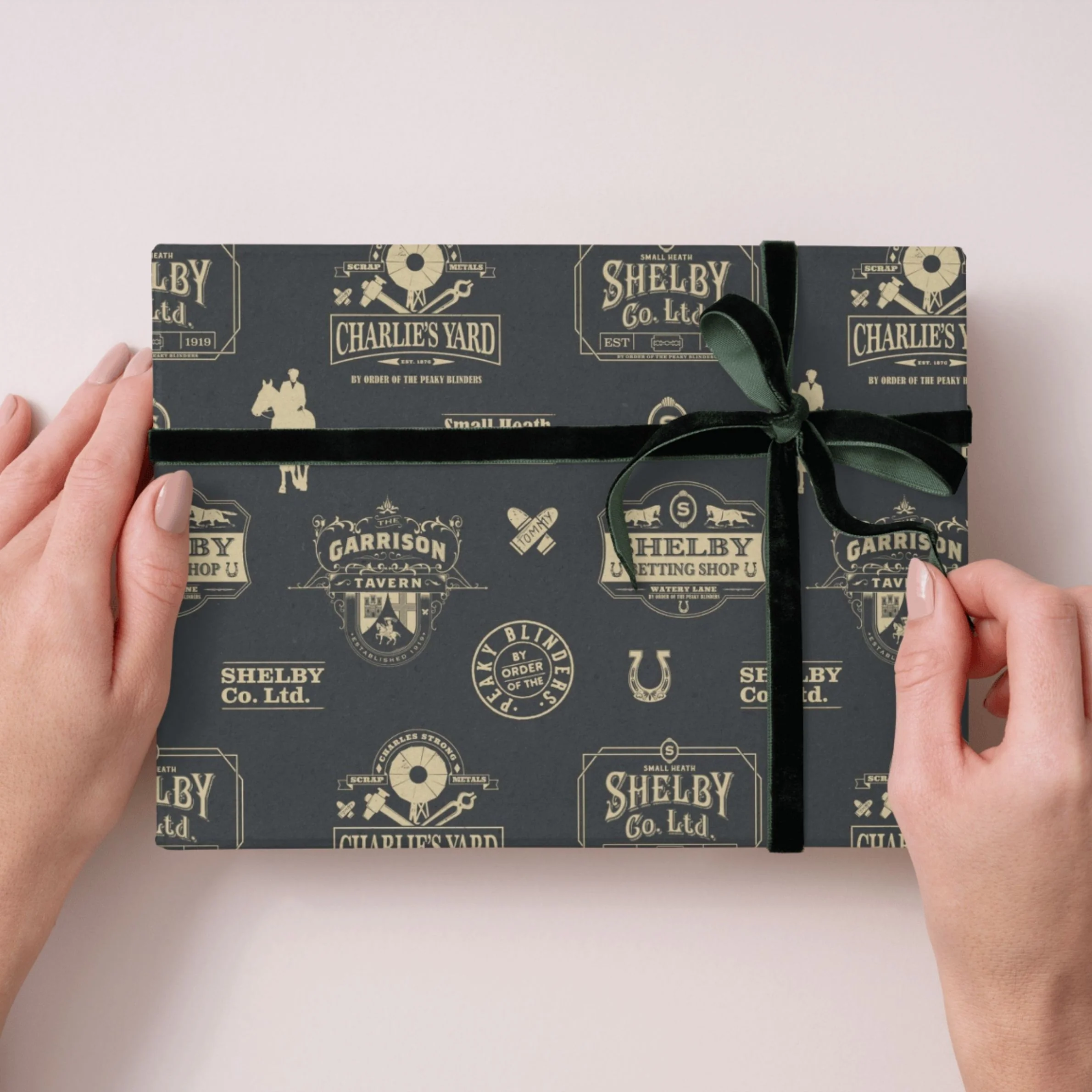Peaky Blinders 2 Sheets & 2 Tags Gift Wrap - Image 5